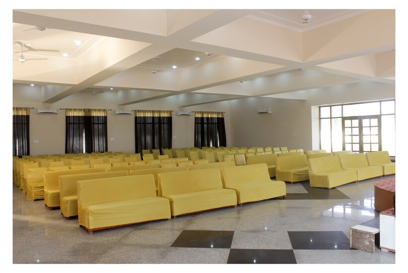 Geetanjali Hotel, Bharatpur 5
