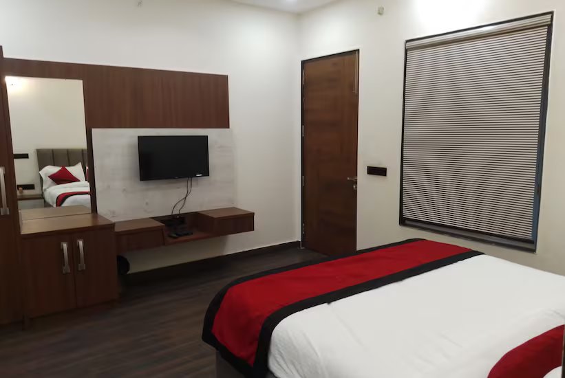 RBS HOTEL AND LAWN, Ayodhya 3