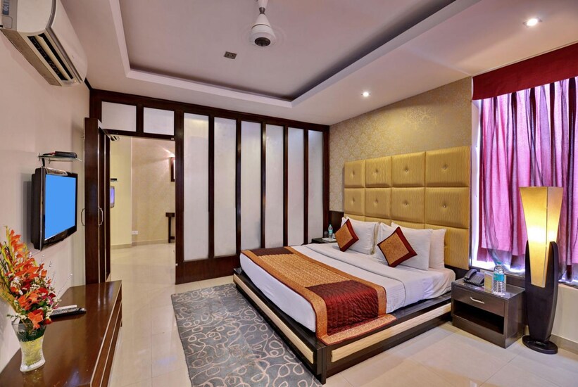 The Vaishali Inn, Ghaziabad 4