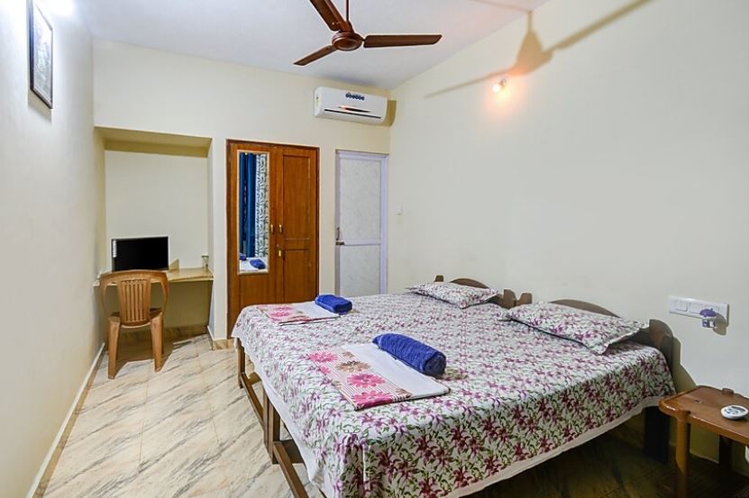 Yellow House ( NO CHILD ALLOWED BELOW 12 YEARS), Goa 2