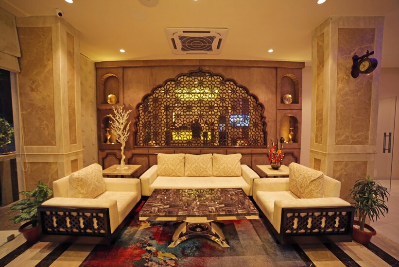 Hotel Royal Inn, Sikar 2