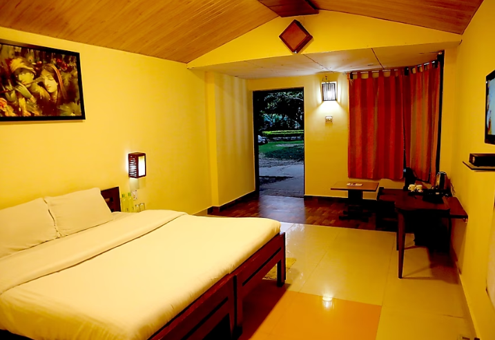 Corbett Wild Resort-A River Access Property, Corbett 3
