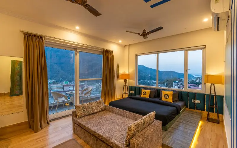 Superior Double Room with Jacuzzi