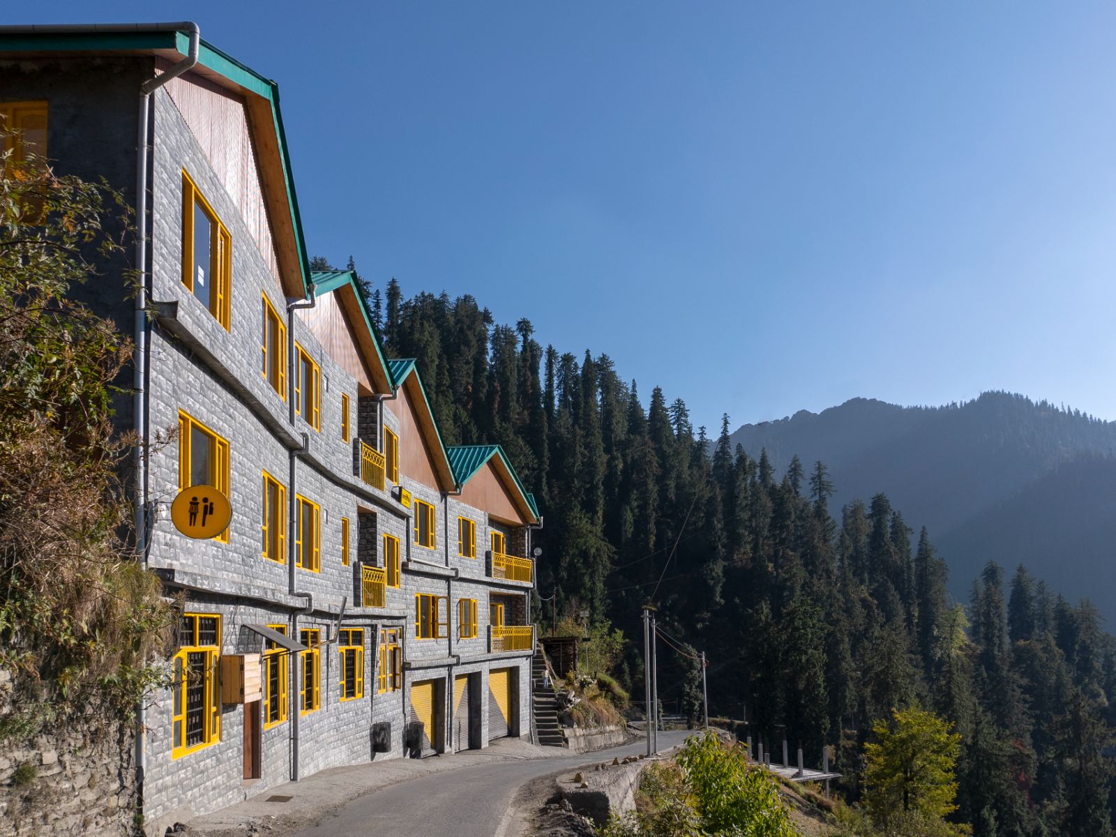 The Hosteller Shoja, Jibhi