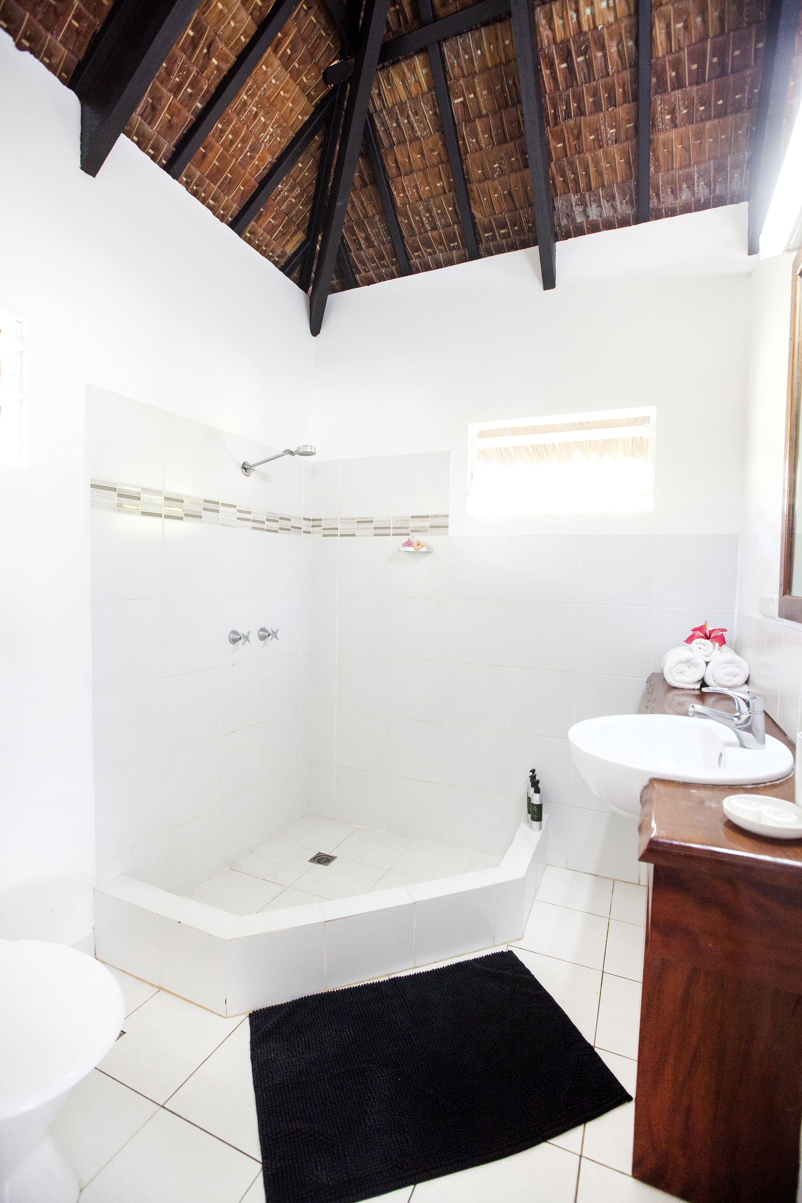 Studio Beachfront with Plunge Pool