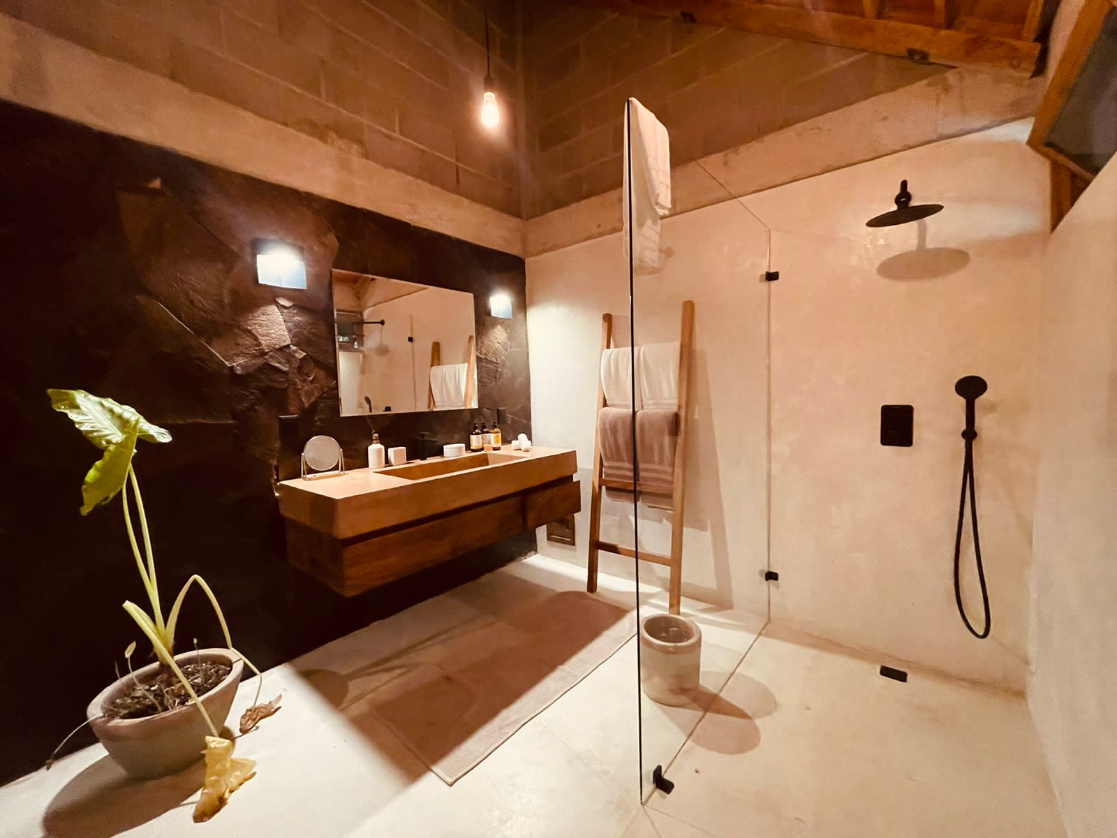 Cliffside Panoramic Premium Villa 5G KB-2