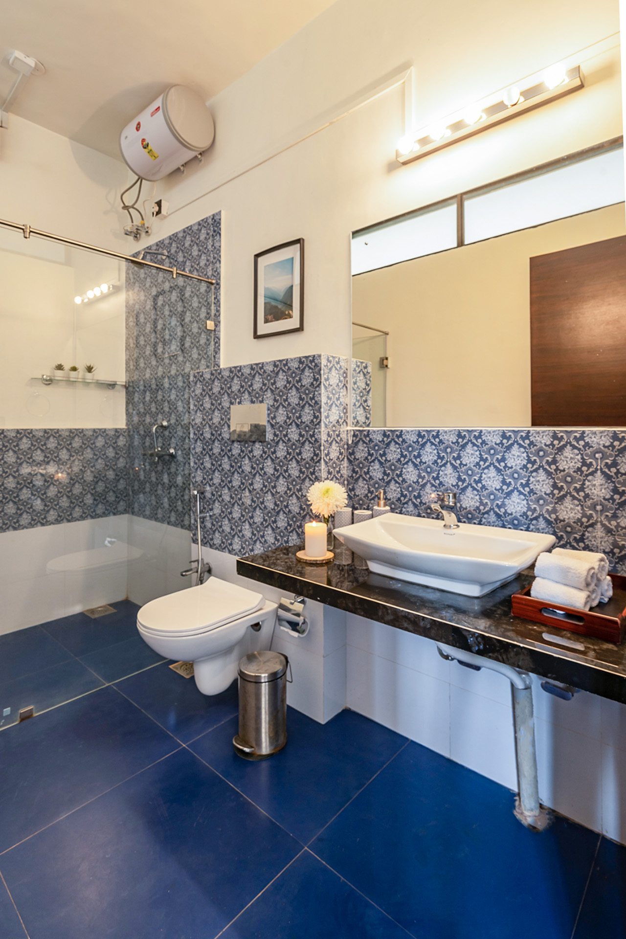 LohonoStays Villa Alborz