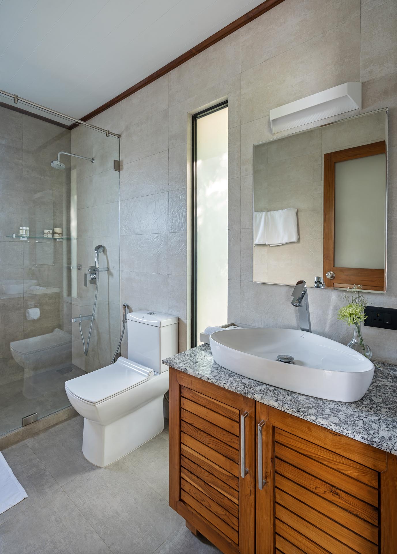 LohonoStays Vinayalam