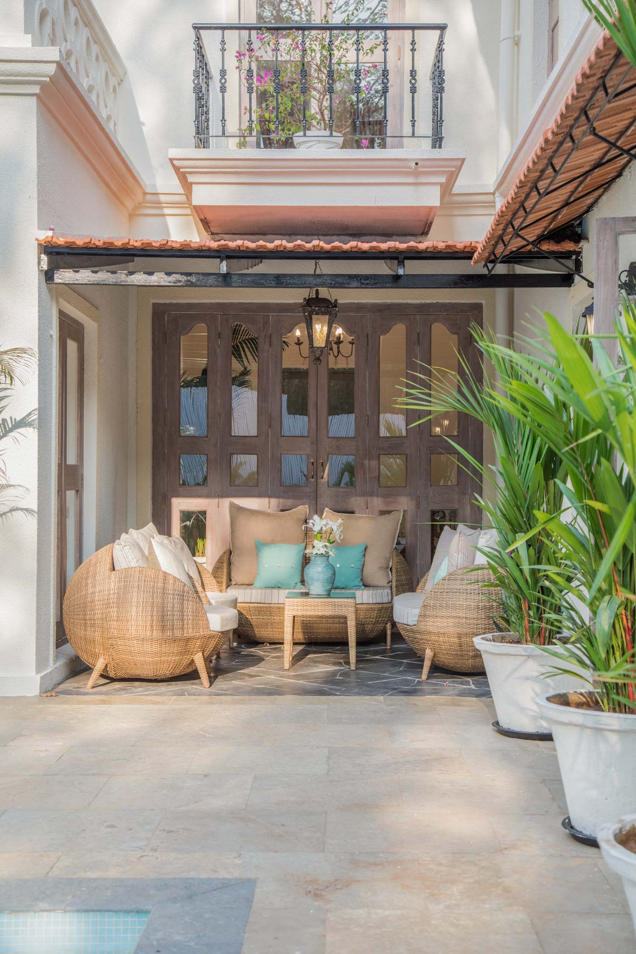 LohonoStays Monforte - Villa D