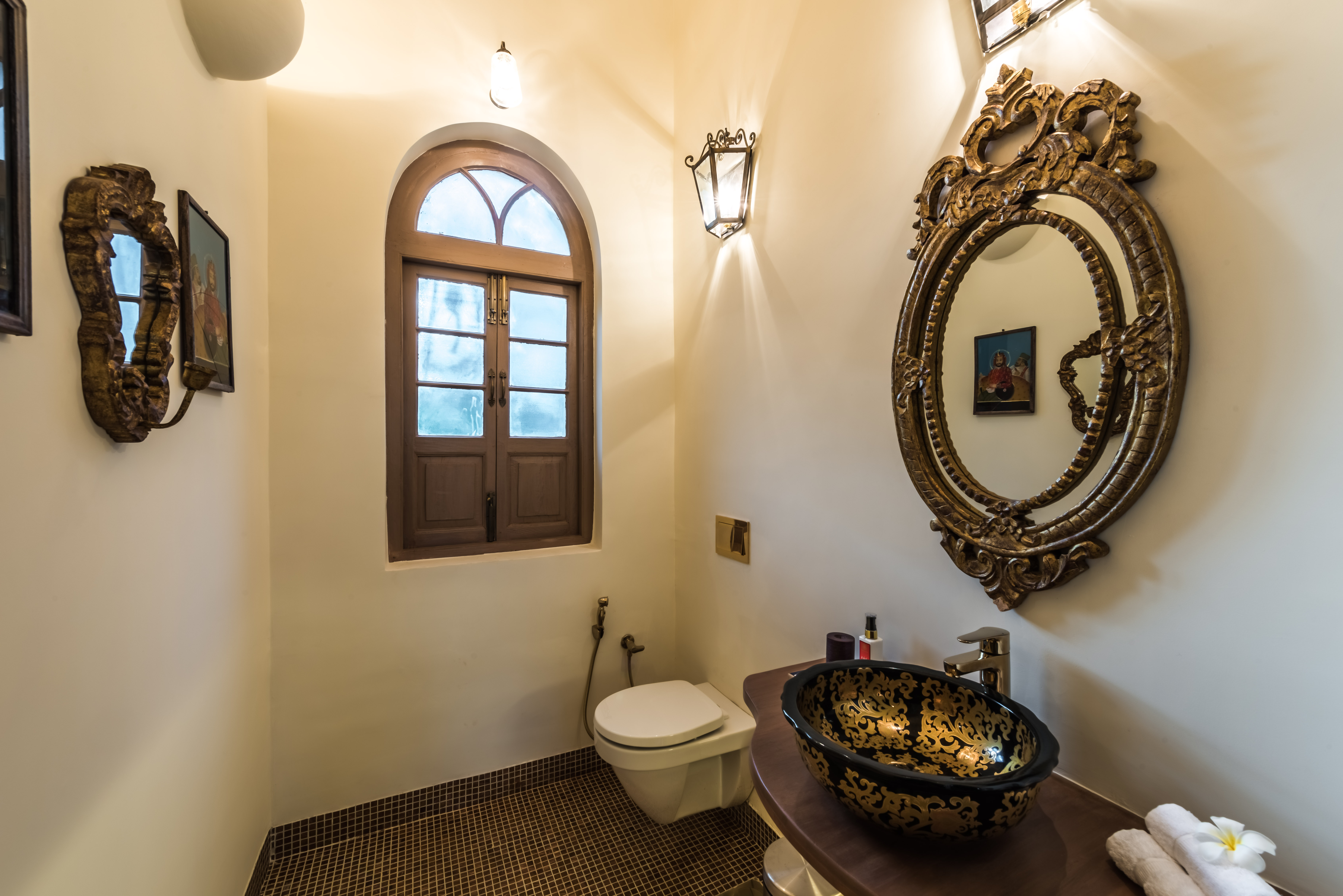 LohonoStays Villa Evora