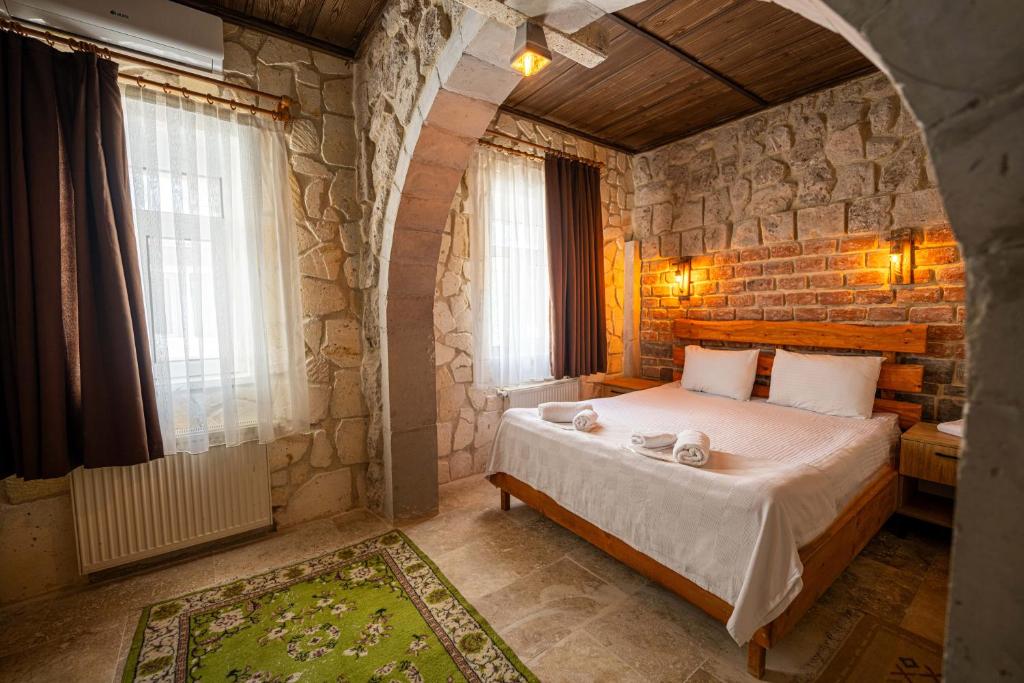 Hotels Crazy Horse