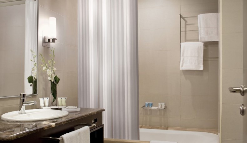 Family Connecting Rooms - King and Twin Bed(O18-Stay 5 and Save 15PCT)