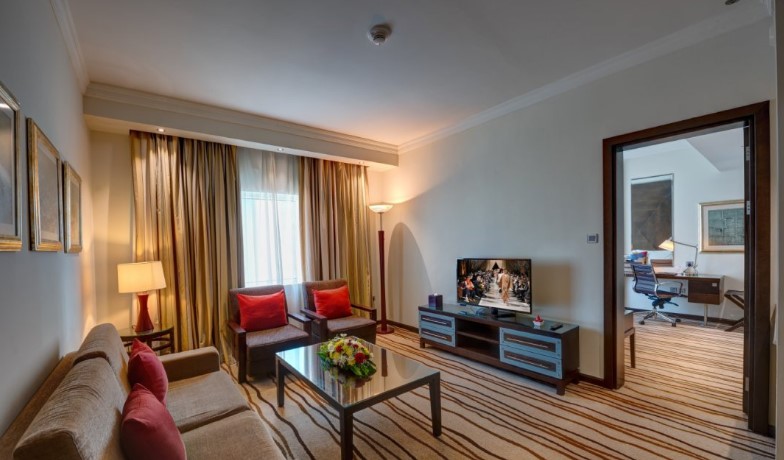 Family One bedroom Suite - King and Twin Bed(O18-Stay 5 and Save 15PCT)