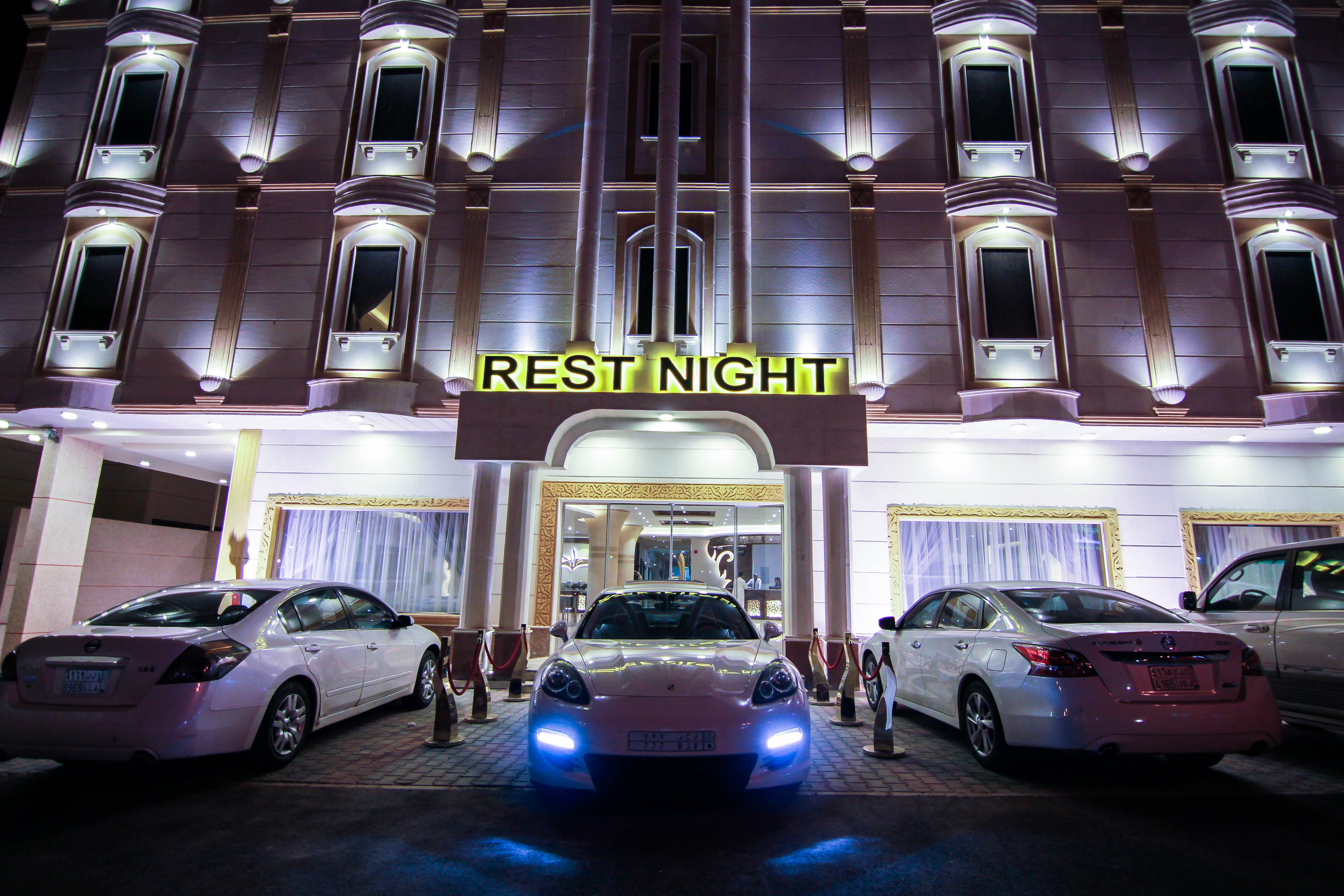 Rest Night Serviced  Apartment- AlHamra in Riyadh