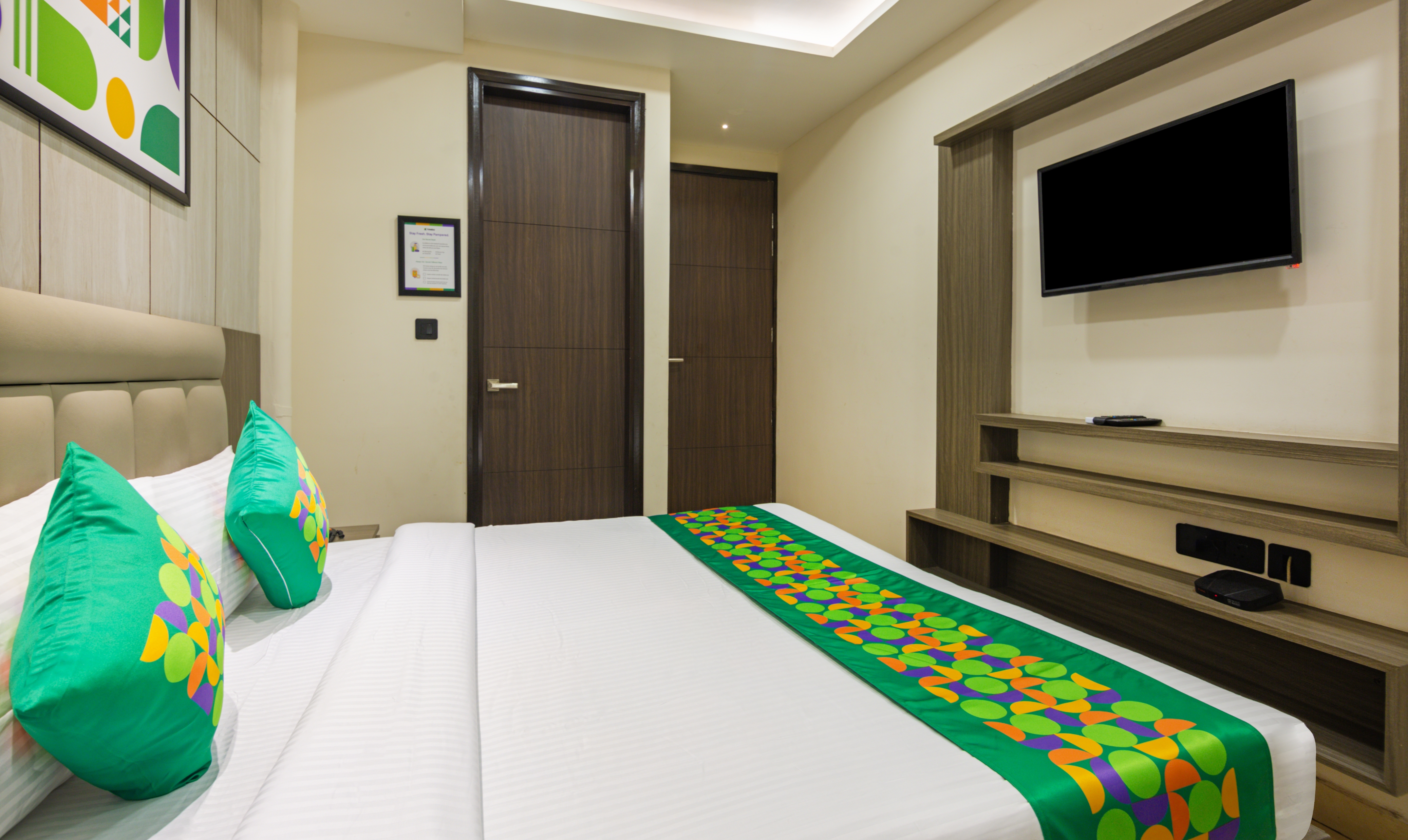 Treebo Bombay Palace