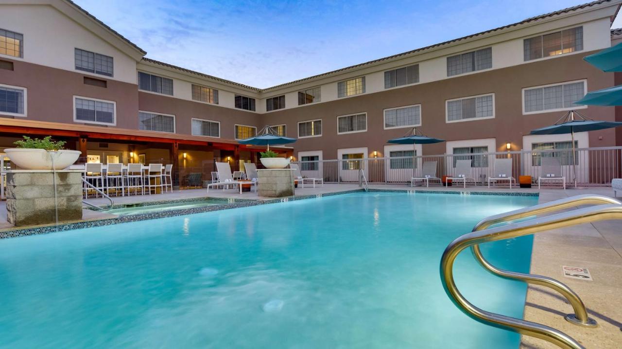 Aiden by Best Western Scottsdale North