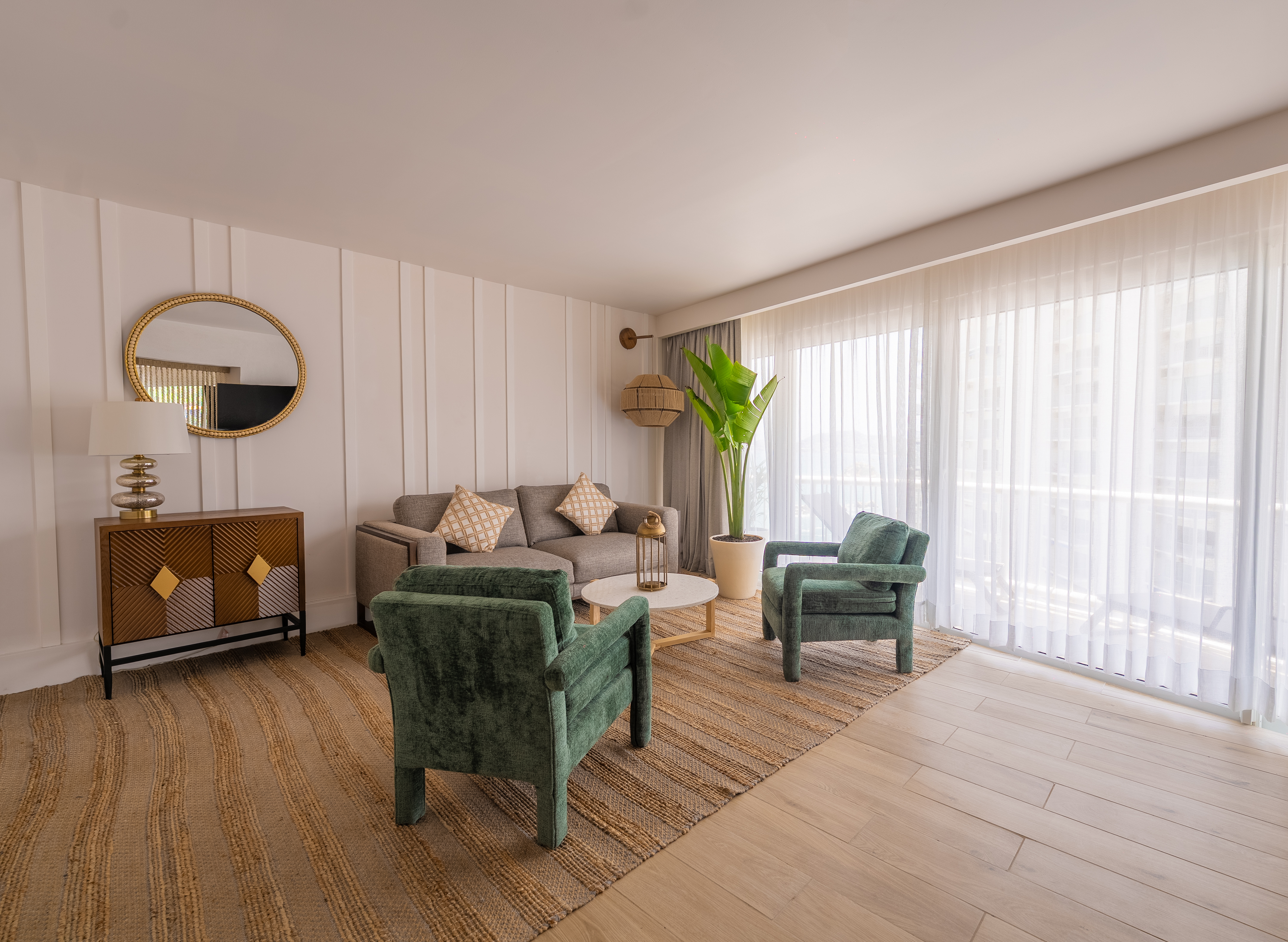 Royal Suite King Partial Ocean View