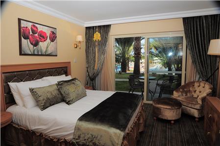 Poolside Two Bedroom Family Room